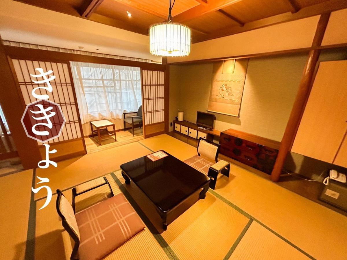 Sangai Ryokan Gotsu Bagian luar foto